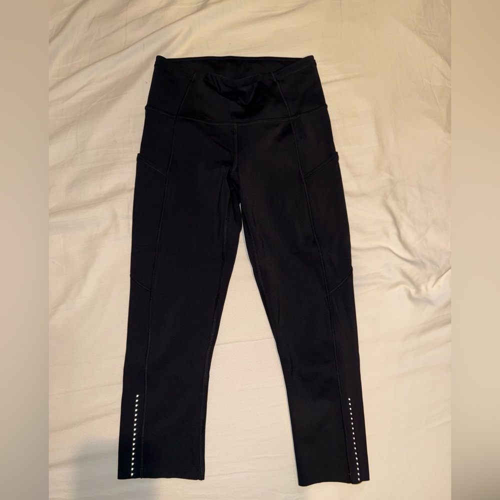 Lululemon Black Fast and Free HR Crop Leggings 19"